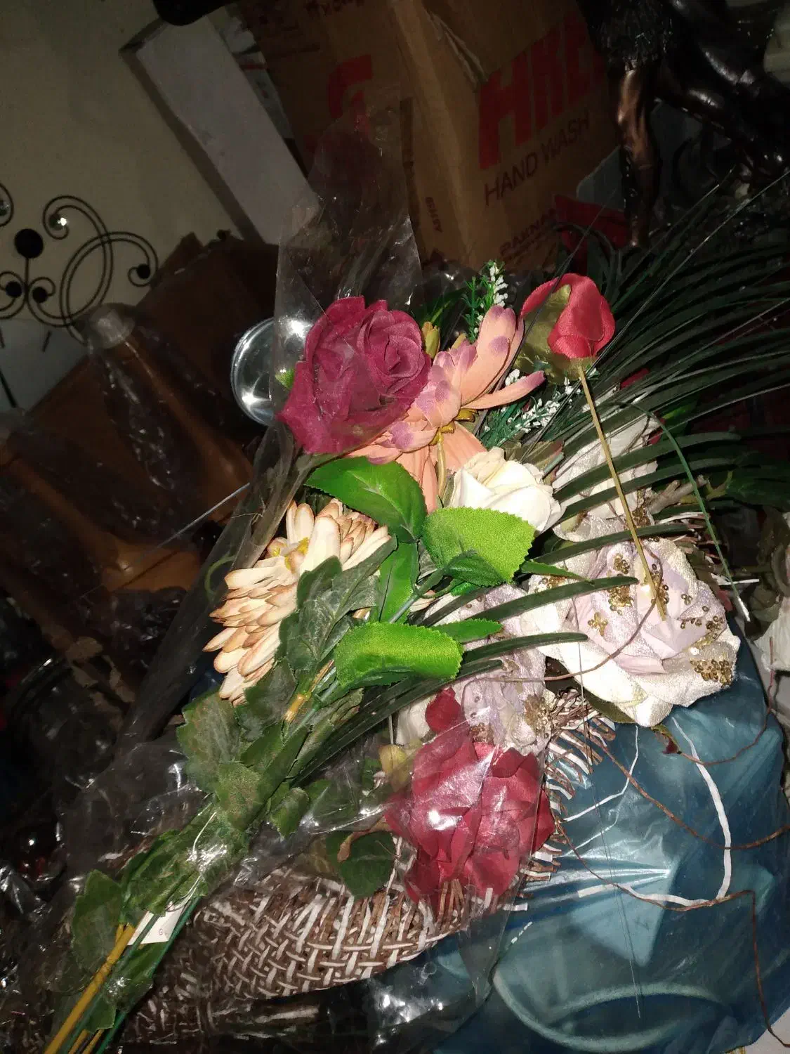 گل رز مصنوعی ۵۰شاخه ودکوری ها زیرقیمت|گل مصنوعی|تهران, آذری|دیوار