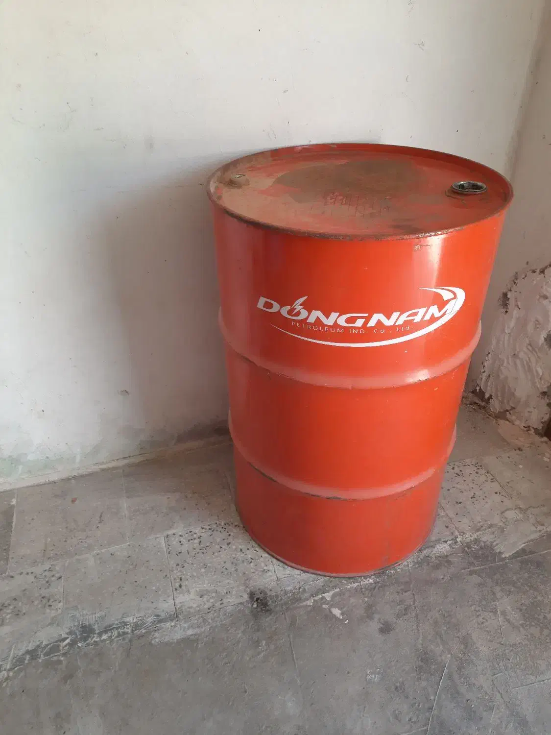 فروش بشکه آهنی ۲۲۰ لیتری|مصالح و تجهیزات ساختمان|گله دار, |دیوار