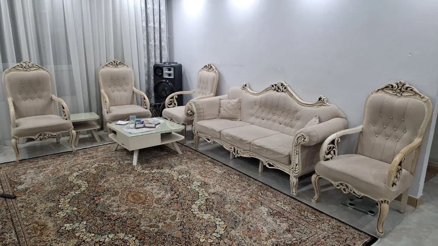 مبل ۷ نفره|مبلمان خانگی و میز عسلی|کرج, حصارک بالا|دیوار