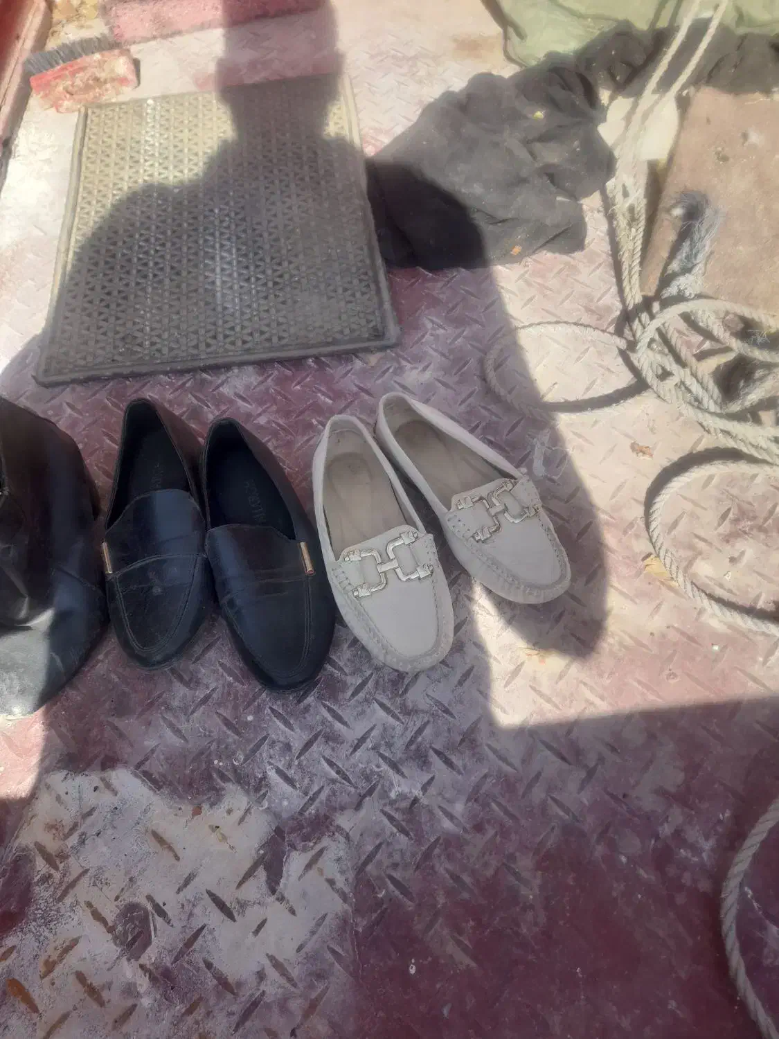 سه جفت کفش ۳۷ سالم تمیز|کیف، کفش، کمربند|سبزوار, باهنر|دیوار
