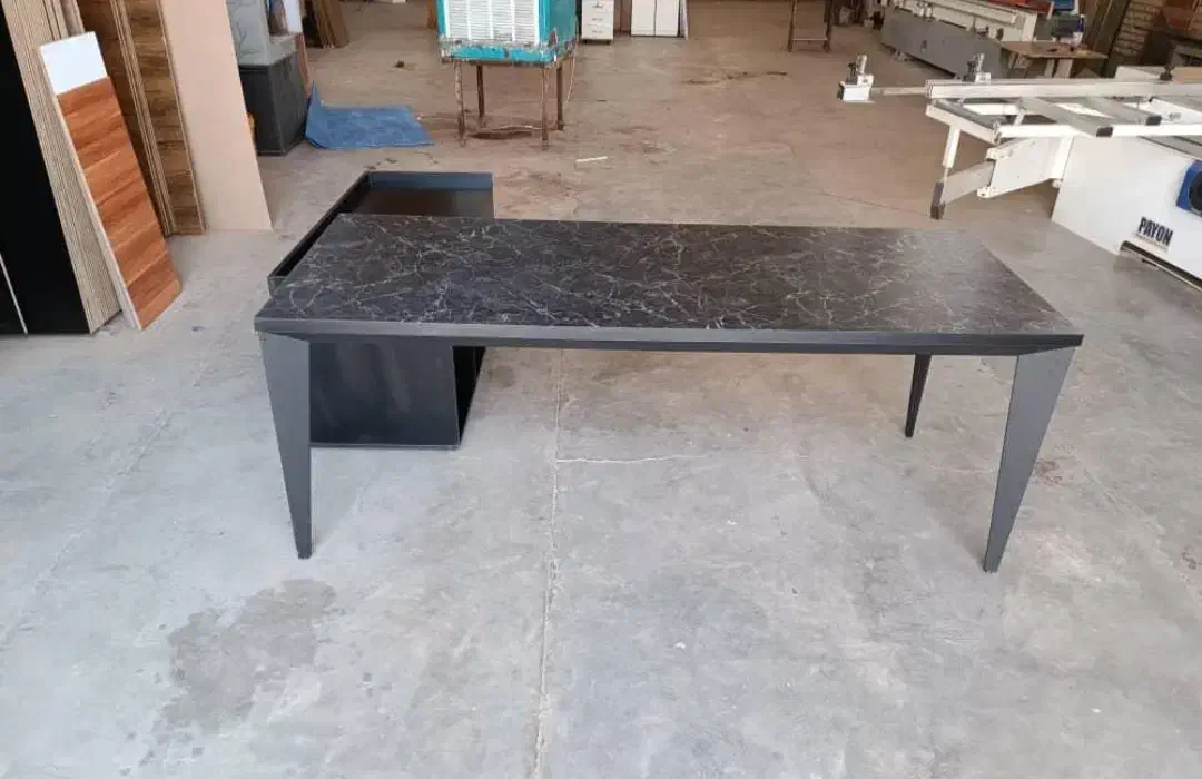 میزمدیریت و کنفرانس پایه مدرن لیزر تولیدی|مبلمان اداری|خمینیشهر, |دیوار