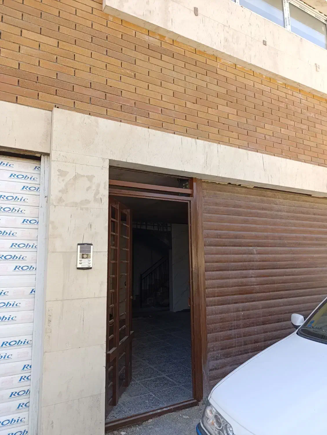 واحد اپارتمان 150آخر امام خمینی متری 32ولی 28میدم|فروش خانه و ویلا|خمینیشهر, |دیوار