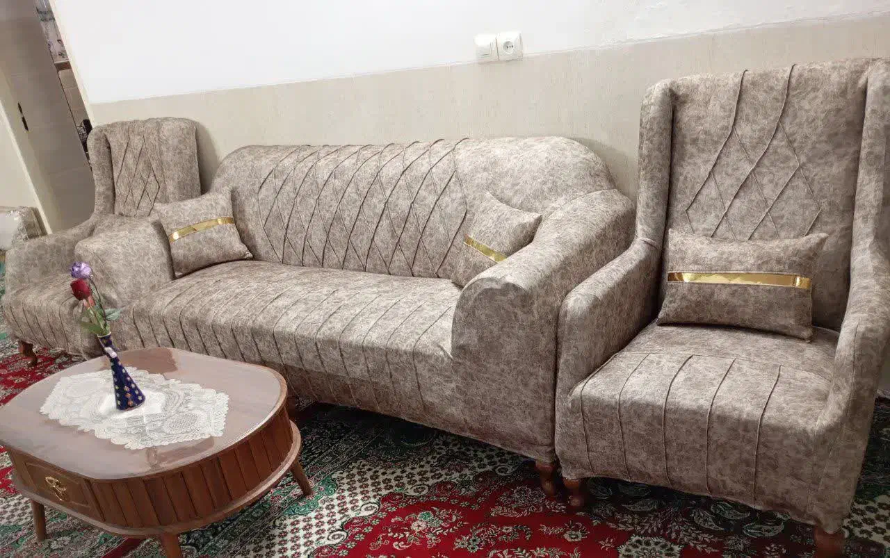 کاور مبل و پارچه مبلی|مبلمان خانگی و میز عسلی|فسا, |دیوار