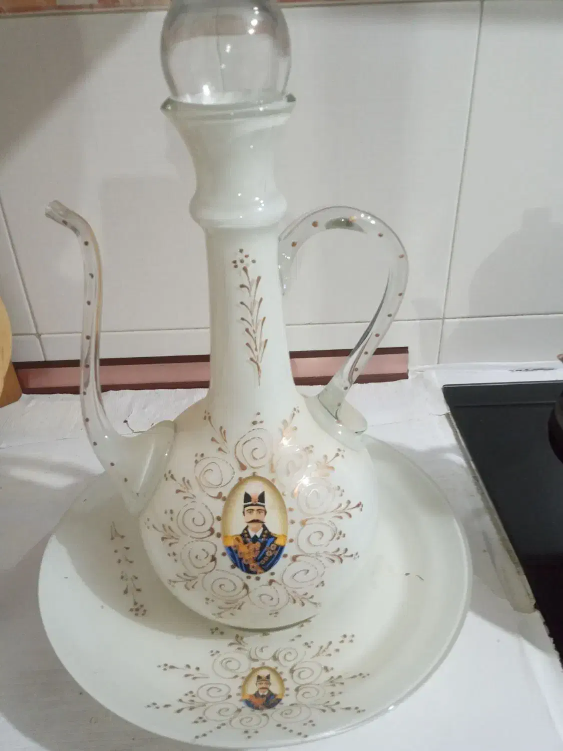 افتابه لگن شیشه ای دکوری|کلکسیون اشیاء عتیقه|بندر انزلی, نیمه شعبان|دیوار