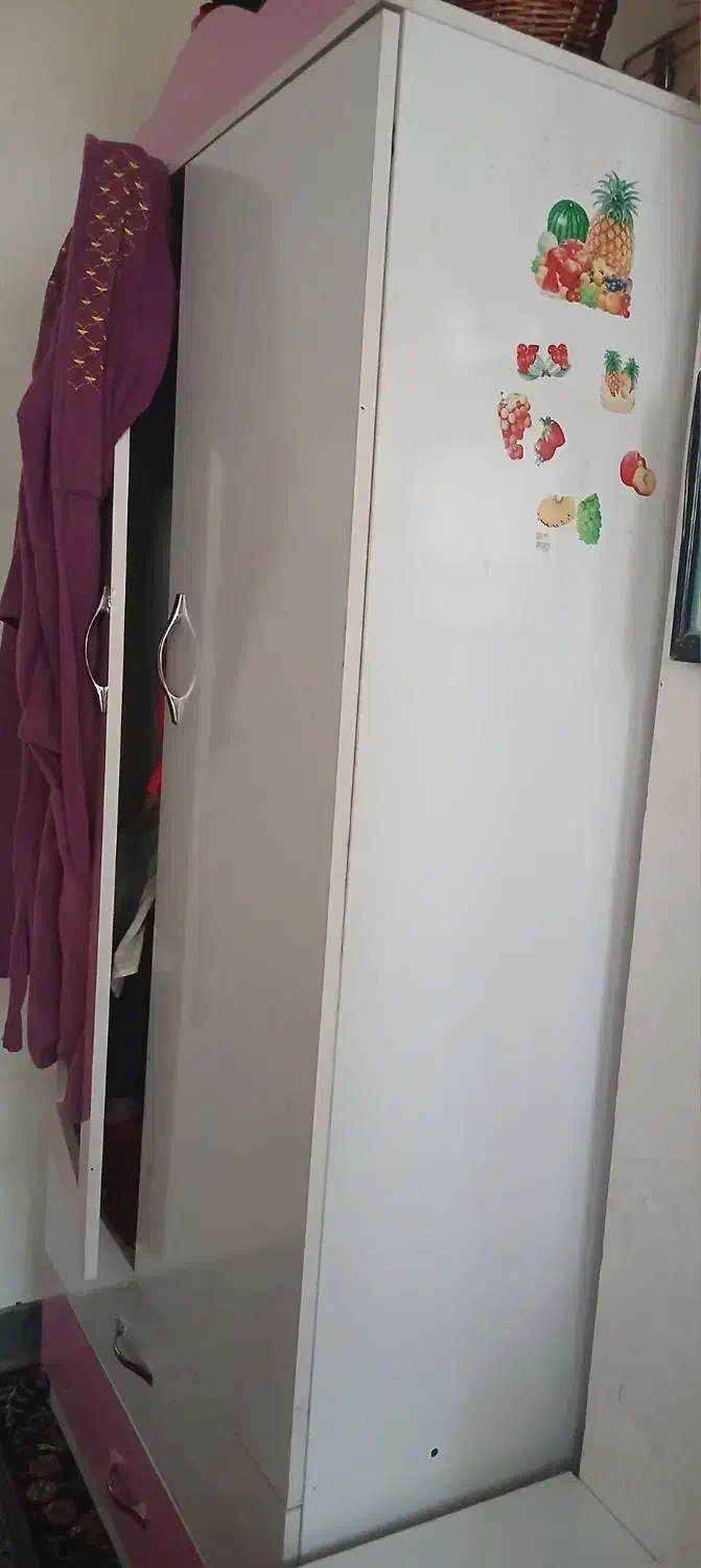 کمدلباسی خوش رنگ و ام دی اف درب اینه ای|جاکفشی، کمد، دراور|یاسوج, |دیوار