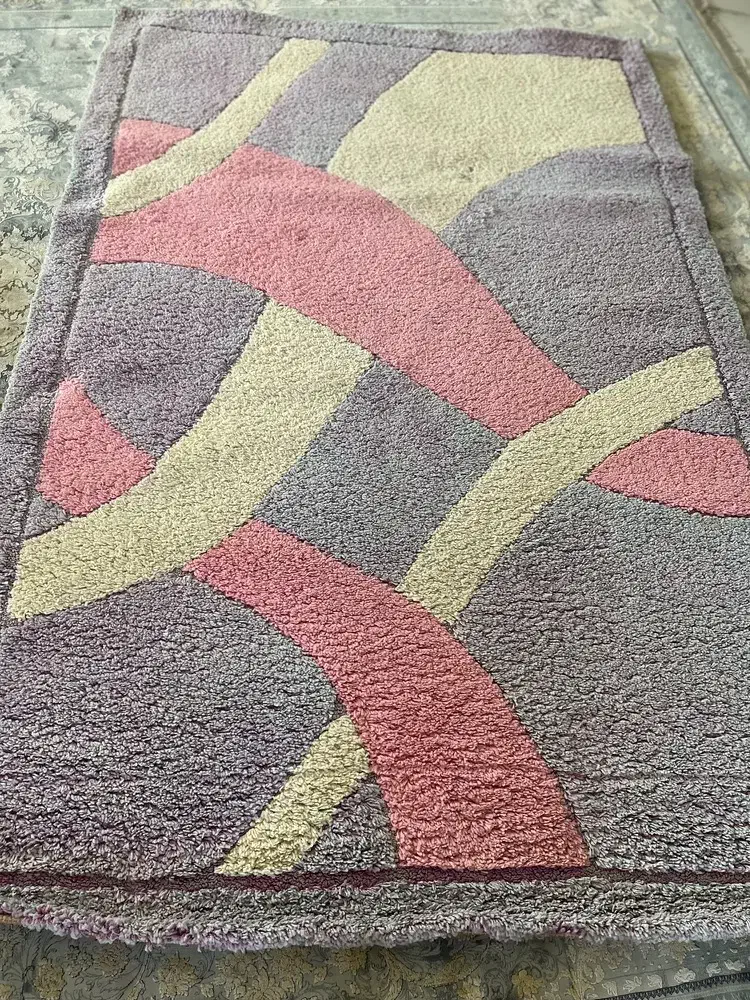 دو عدد فرش ۶متری و۳ متری|فرش|خشکبیجار, |دیوار