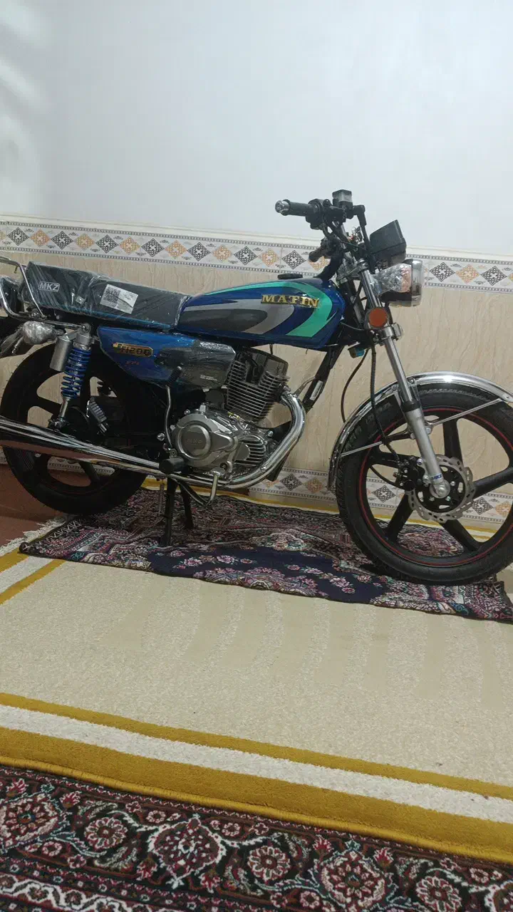 موتور ۲۰۰ متین صفر همه چی تموم|موتورسیکلت|بروجرد, |دیوار