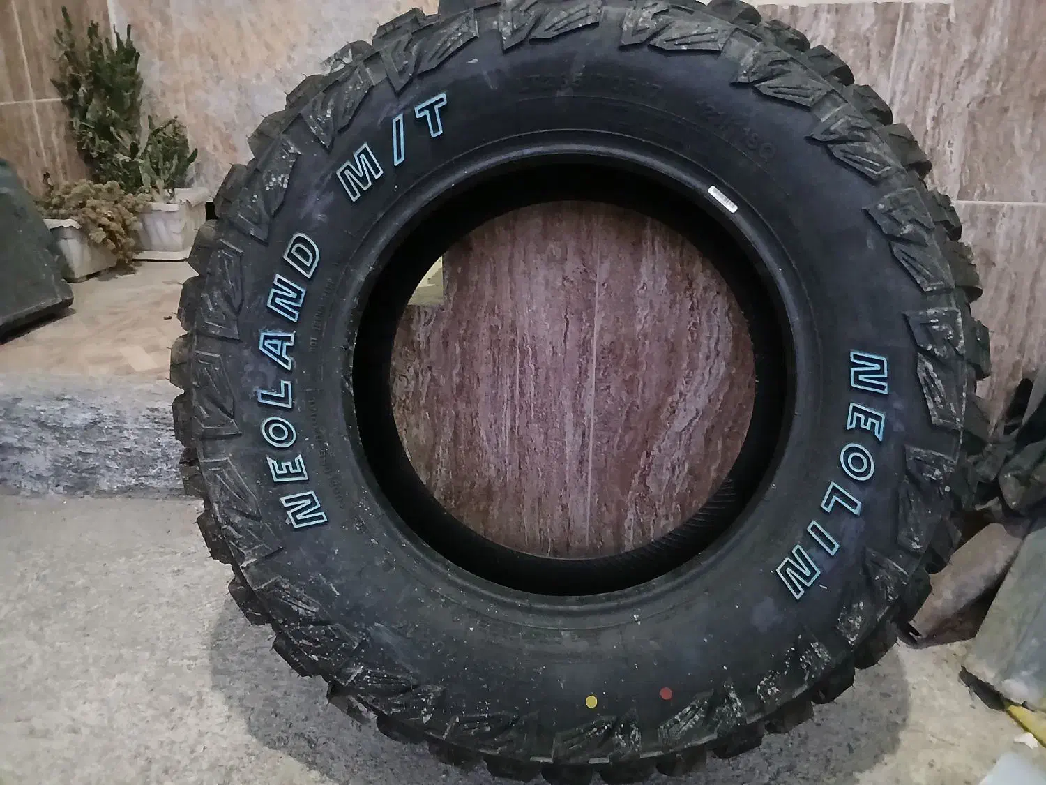 لاستیک آفرودی گل جنگلی|قطعات یدکی و لوازم جانبی|ساری, |دیوار