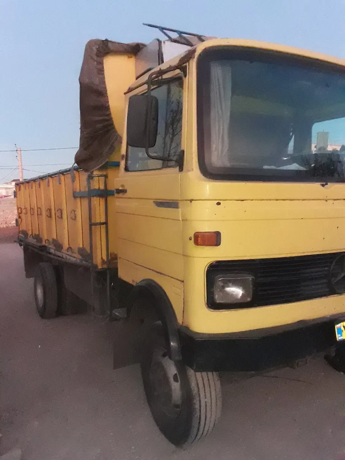 خاور ۸۰۸ مدل۷۰|خودرو سنگین|نمین, |دیوار