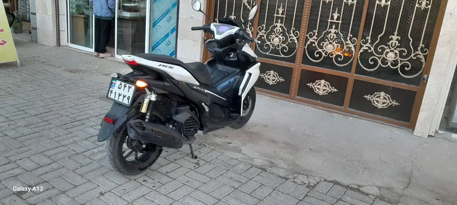 پرشتاب|موتورسیکلت|بروجرد, |دیوار