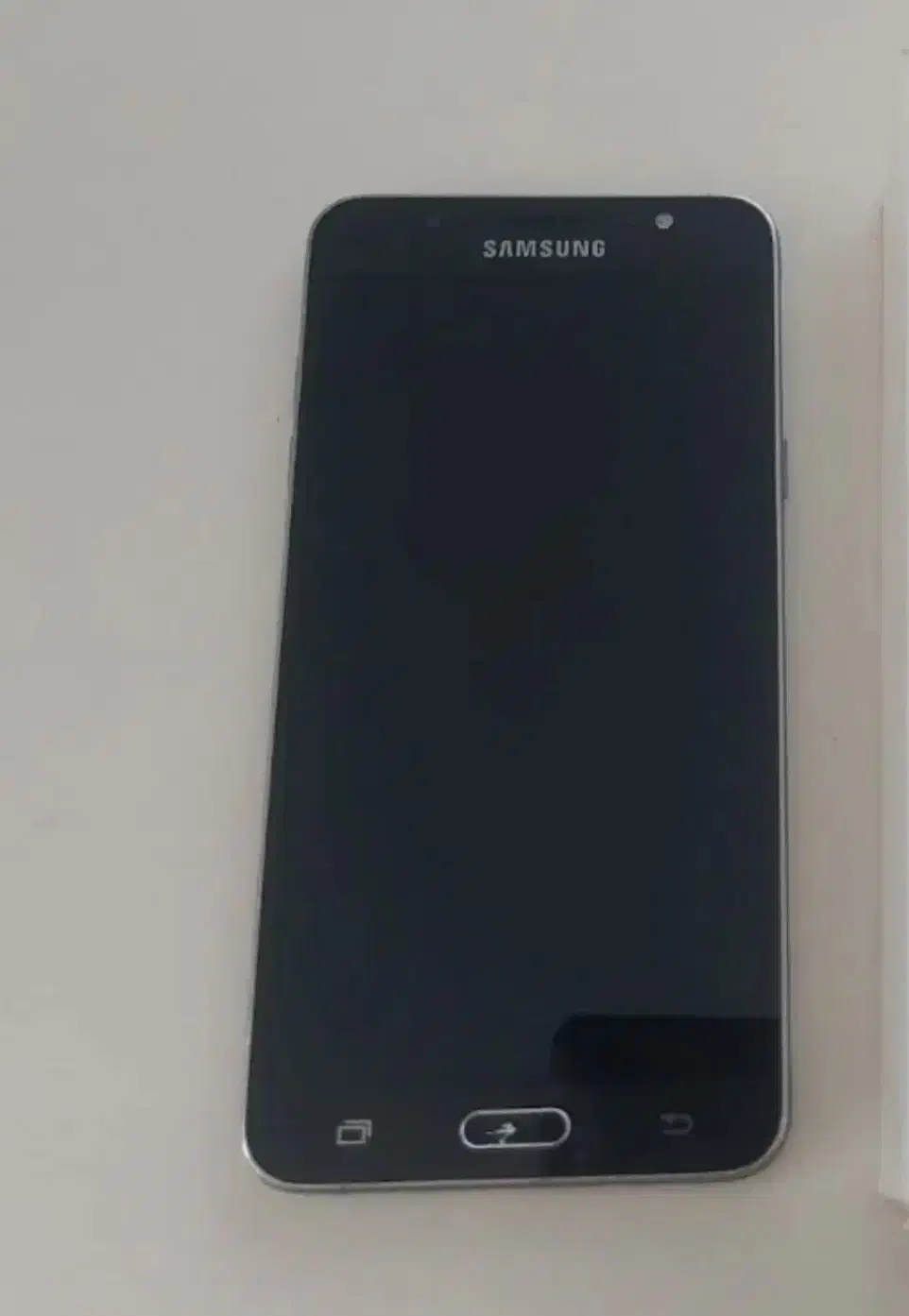 j7 2016|موبایل|مشهد, قائم|دیوار