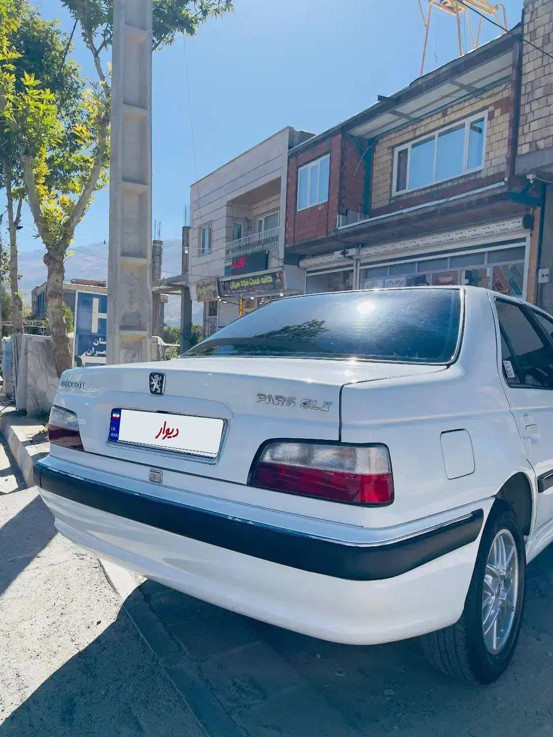 پارس ۸۵اتاق ۴۰۲ بی رنگ|خودرو سواری و وانت|مریوان, |دیوار