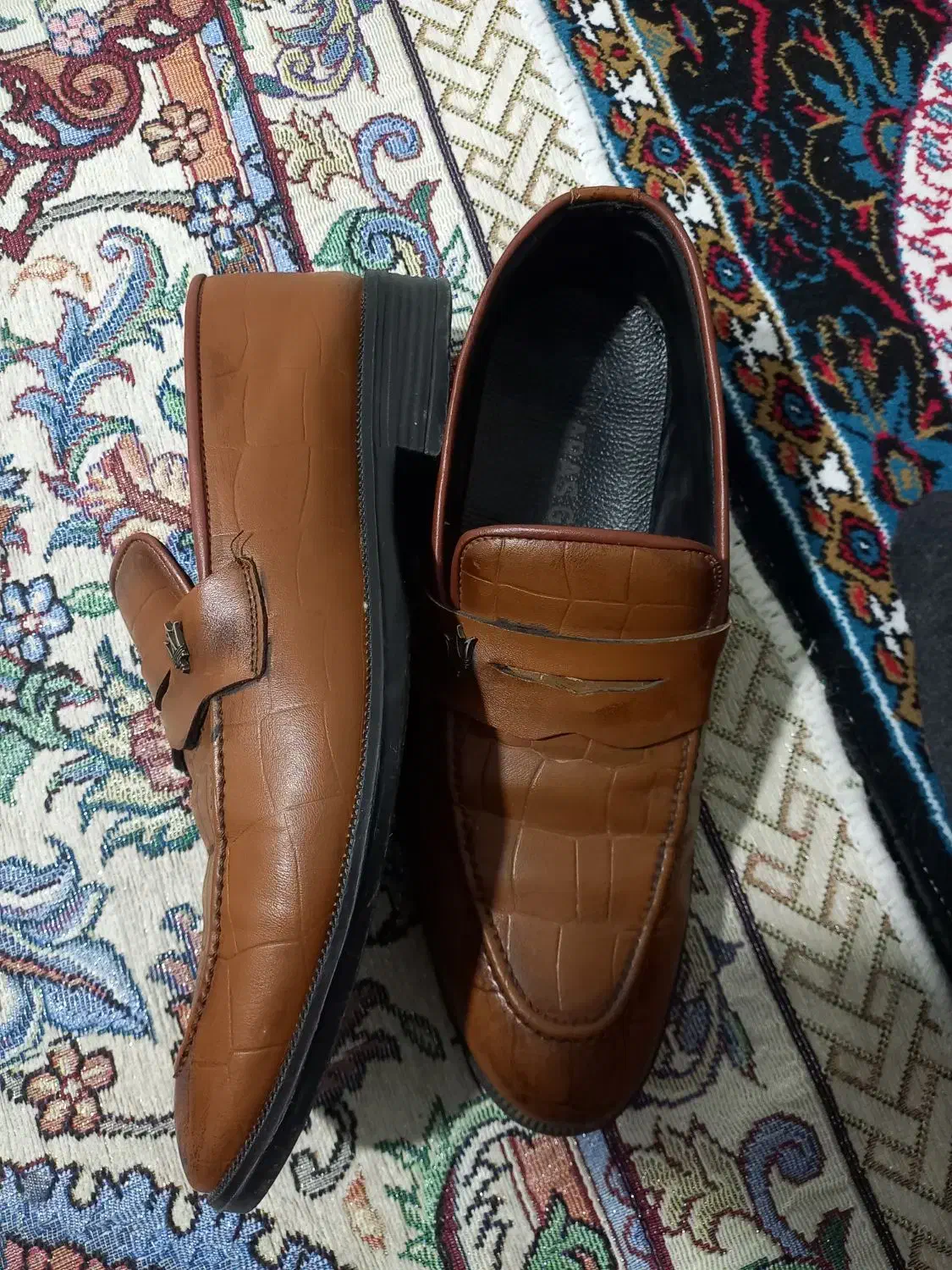 کفش چرم مردانه سایز ۴۳ در حد نو سالم|کیف، کفش، کمربند|فردیس, نسترن شرقی|دیوار