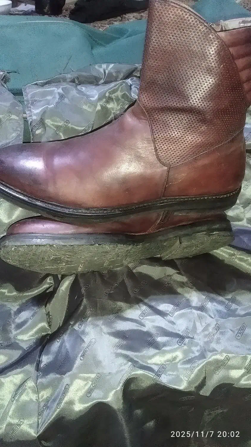 کفش‌‌مردانه‌.چرم‌اصل|کیف، کفش، کمربند|رشت, شالکو|دیوار