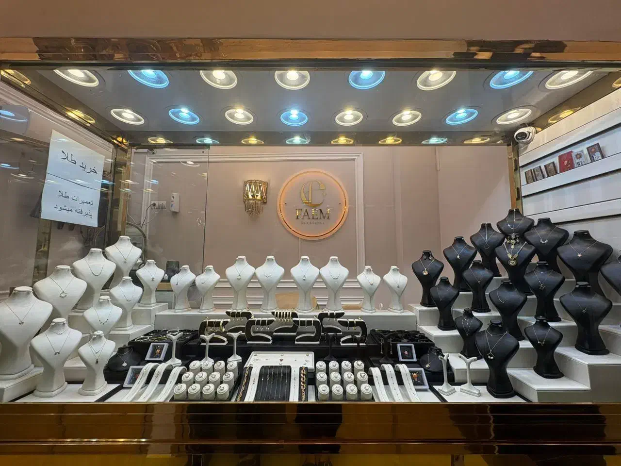 اجاره و رهن مغازه طلا فروشی|اجارهٔ مغازه و غرفه|پرند, فاز ۰|دیوار