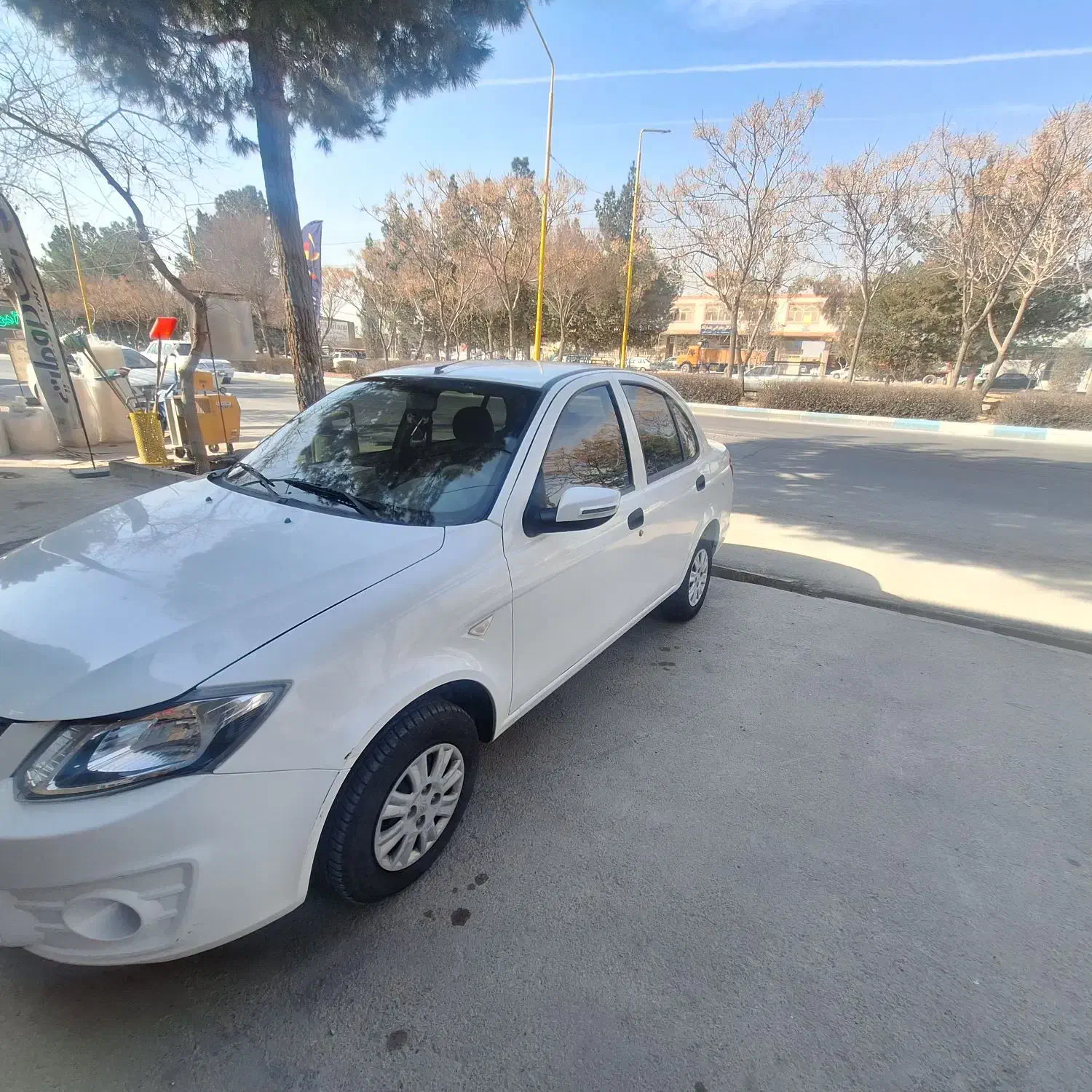 ساینا ۹۹|خودرو سواری و وانت|برخوار, |دیوار