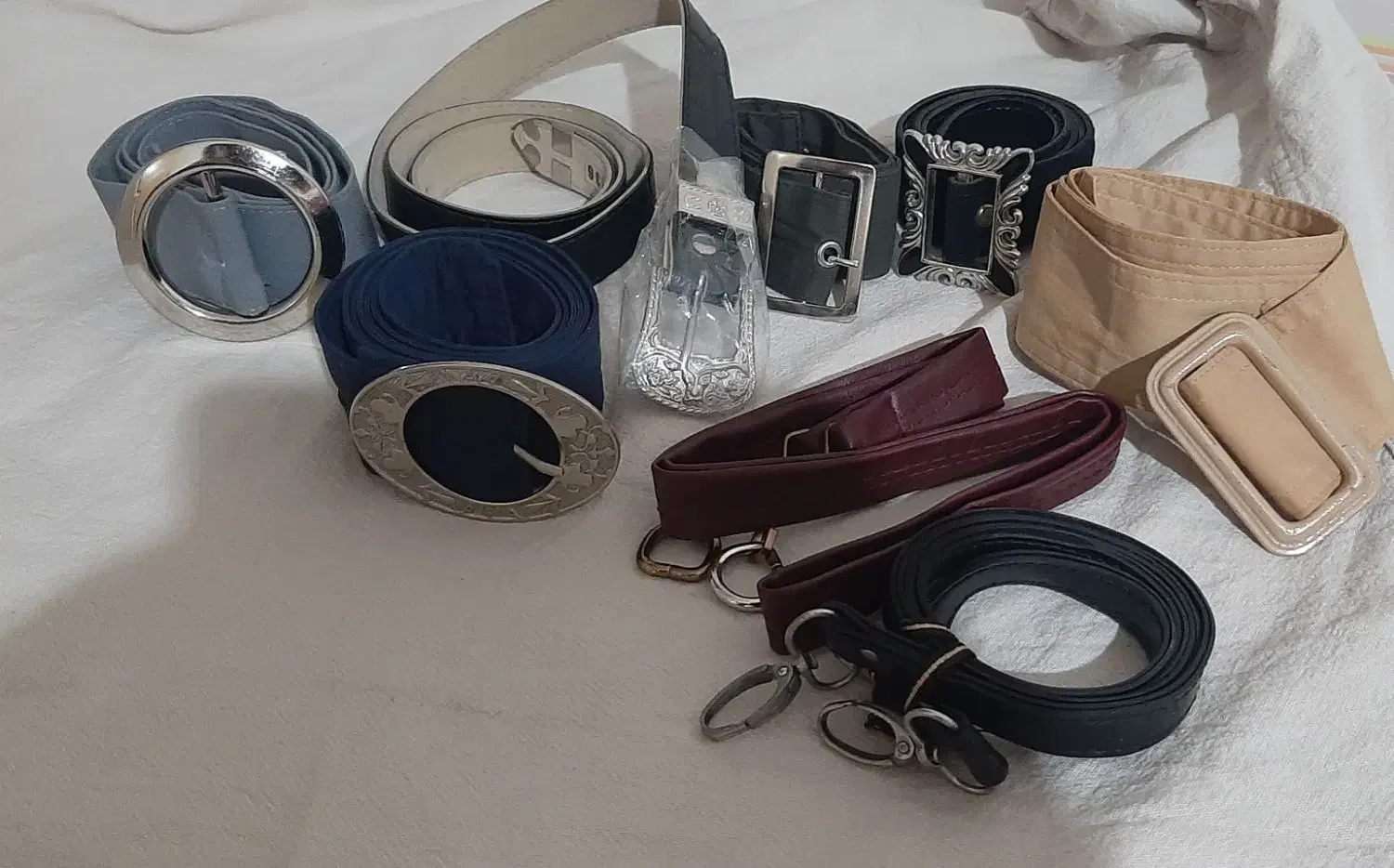 کمربند و بندکیف|کیف، کفش، کمربند|شیراز, فرگاز|دیوار