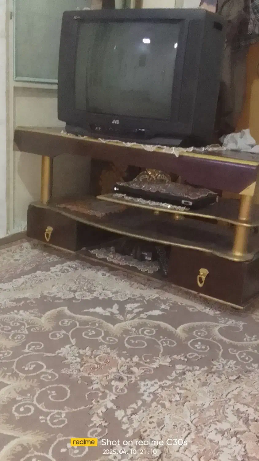 تلوزیون ومیز|تلویزیون و پروژکتور|کرمانشاه, |دیوار