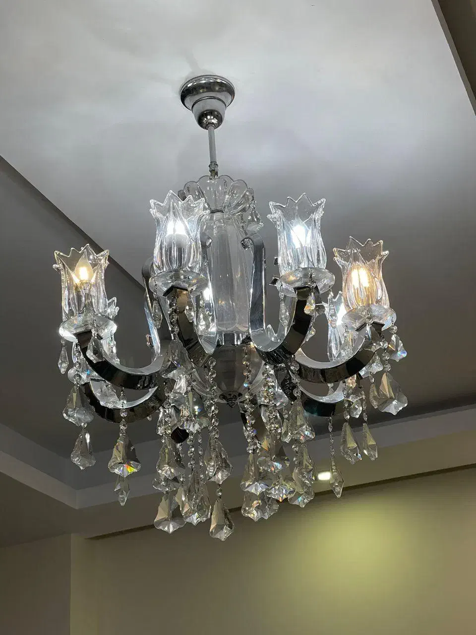 لوستر کریستالی|لوستر و چراغ آویز|زنجان, |دیوار