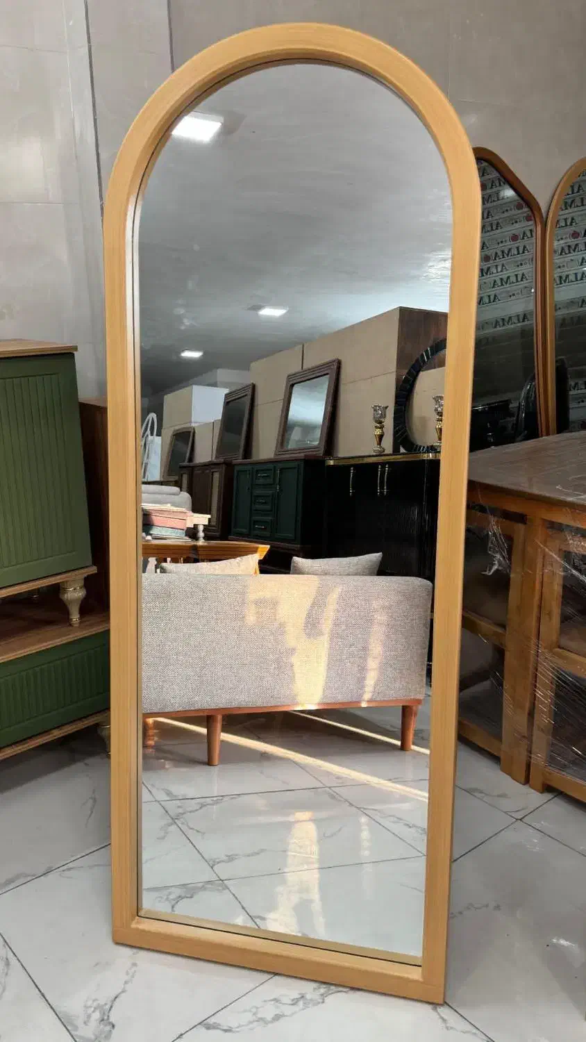 اینه قدی|آینه|قرچک, زیبا شهر|دیوار