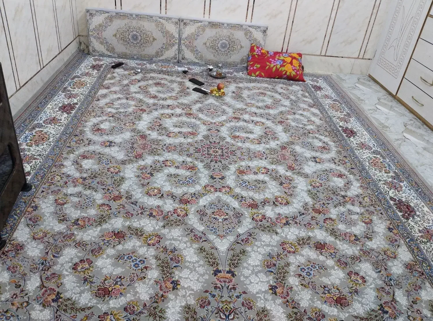 یک تخته فرش 12متری به فروش میرسد|فرش|گلستان (تهران), |دیوار