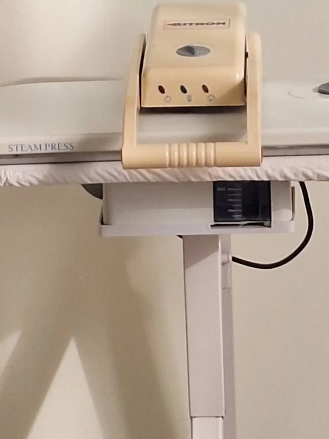 اتو پرس بخار بایترون اصل|اتو و لوازم اتو|سبزوار, پاسداران|دیوار