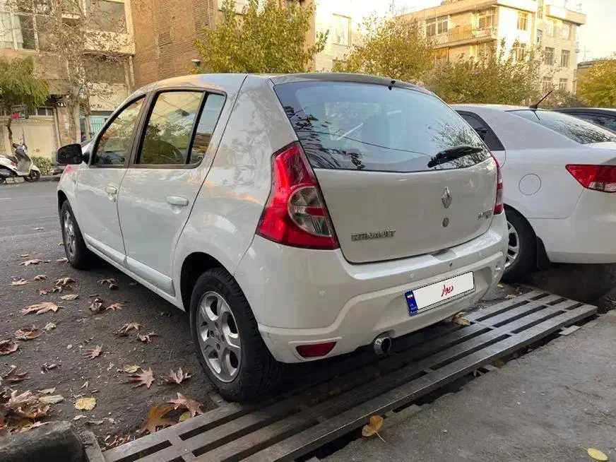 رنو ساندرو بیرنگ مدل ۹۵|خودرو سواری و وانت|تهران, سبلان (لشگر)|دیوار