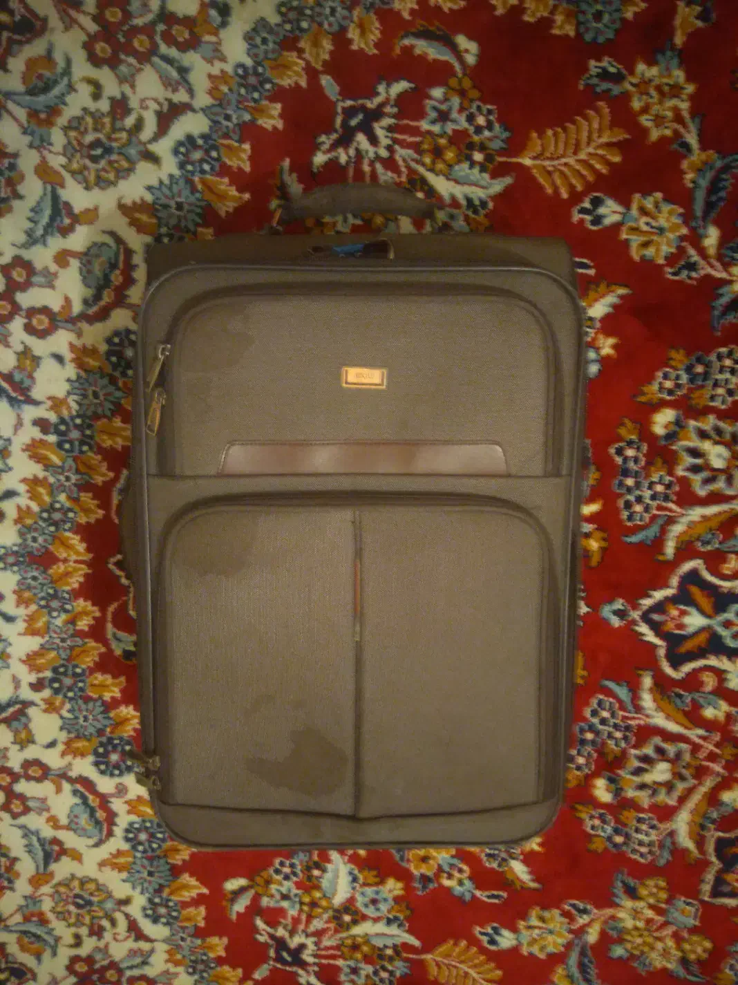 چمدان مسافرتی|کیف، کفش، کمربند|اهر, |دیوار