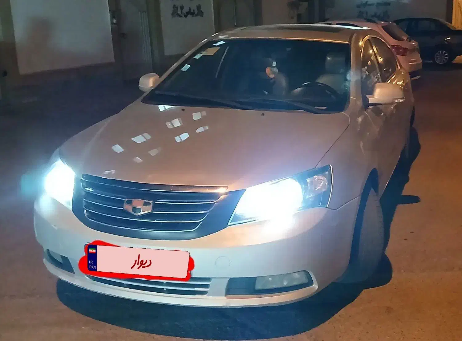 فروش جیلی امگرند۷ دنده ای ۲۰۱۳|خودرو سواری و وانت|بیرجند, |دیوار