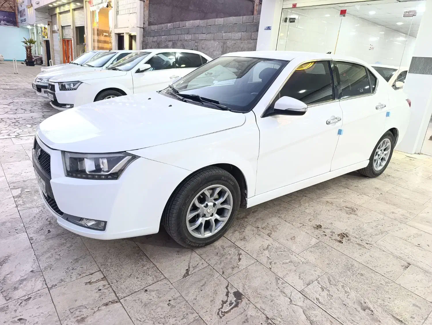 دنا پلاس ۱۴۰۱|خودرو سواری و وانت|سیرجان, |دیوار