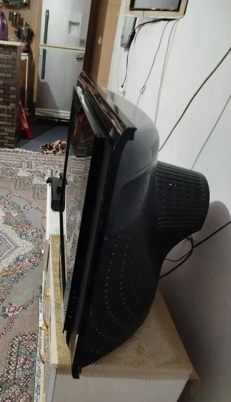 تلویزیون اسنوا ۲۹اسلیم دیجیتال س کام|تلویزیون و پروژکتور|کرمان, |دیوار