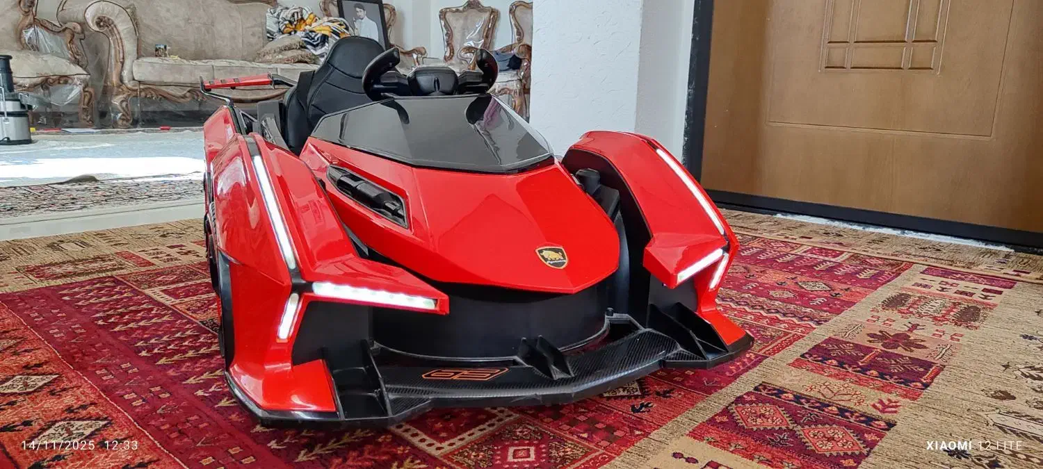 ماشین شارژی در حد نو موزیکال|اسباببازی|شاهینشهر, شهرک گلدیس|دیوار