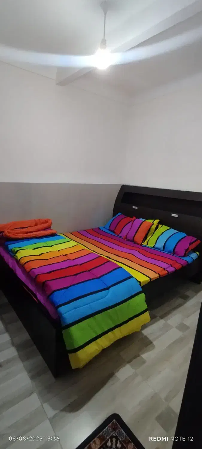 منزل مبله وسویت مرکز شهر نزدیک شاهچراغ و زند|اجارهٔ کوتاه‌مدت آپارتمان و سوئیت|شیراز, لب آب|دیوار