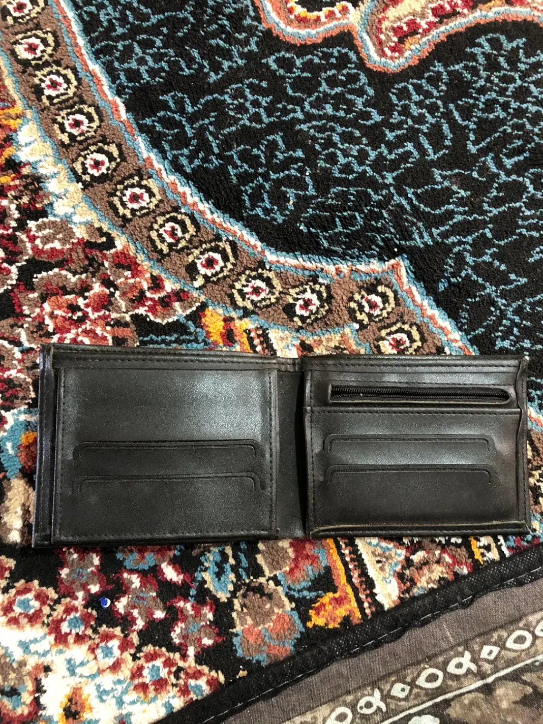 چرم|کیف، کفش، کمربند|اسفراین, |دیوار