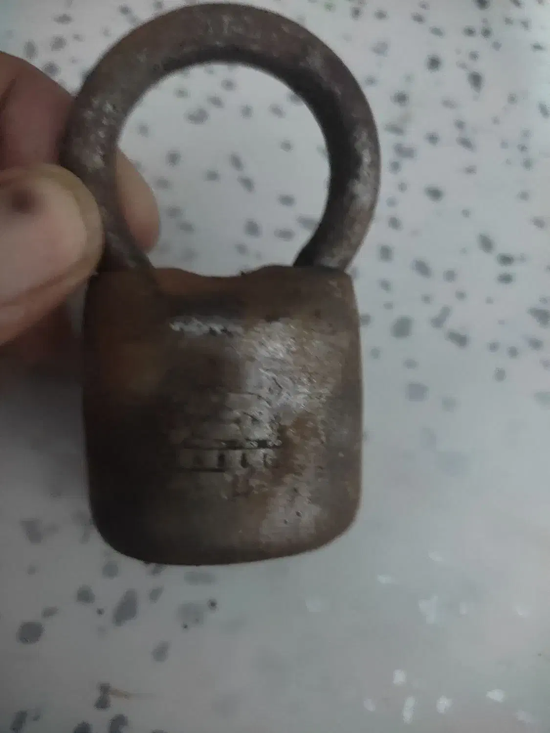 قفل|کلکسیون اشیاء عتیقه|مشهد, توس (بلوار توس)|دیوار