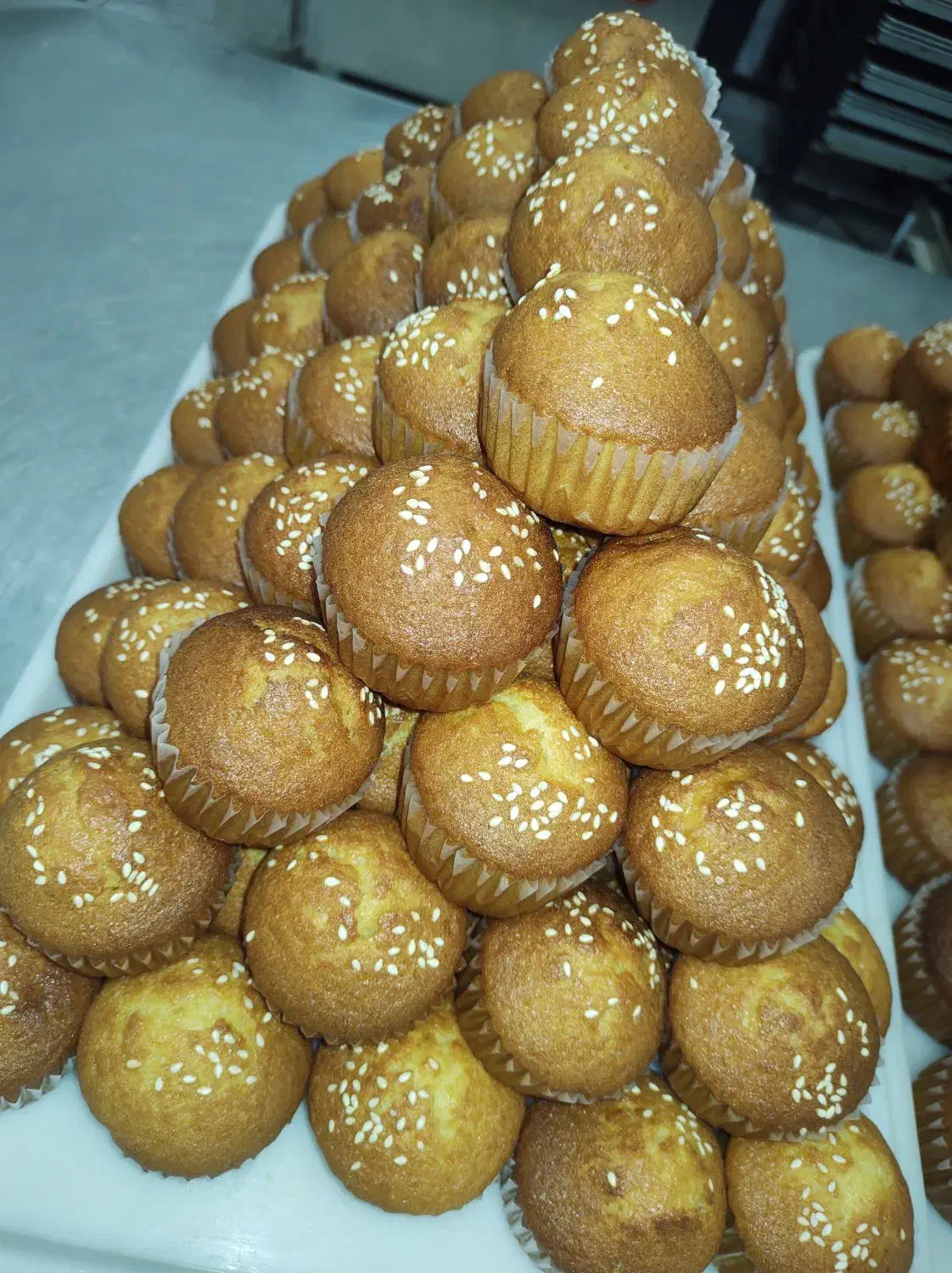 کیک یزدی نرم و پفکی|خوردنی و آشامیدنی|سبزوار, امیریه|دیوار