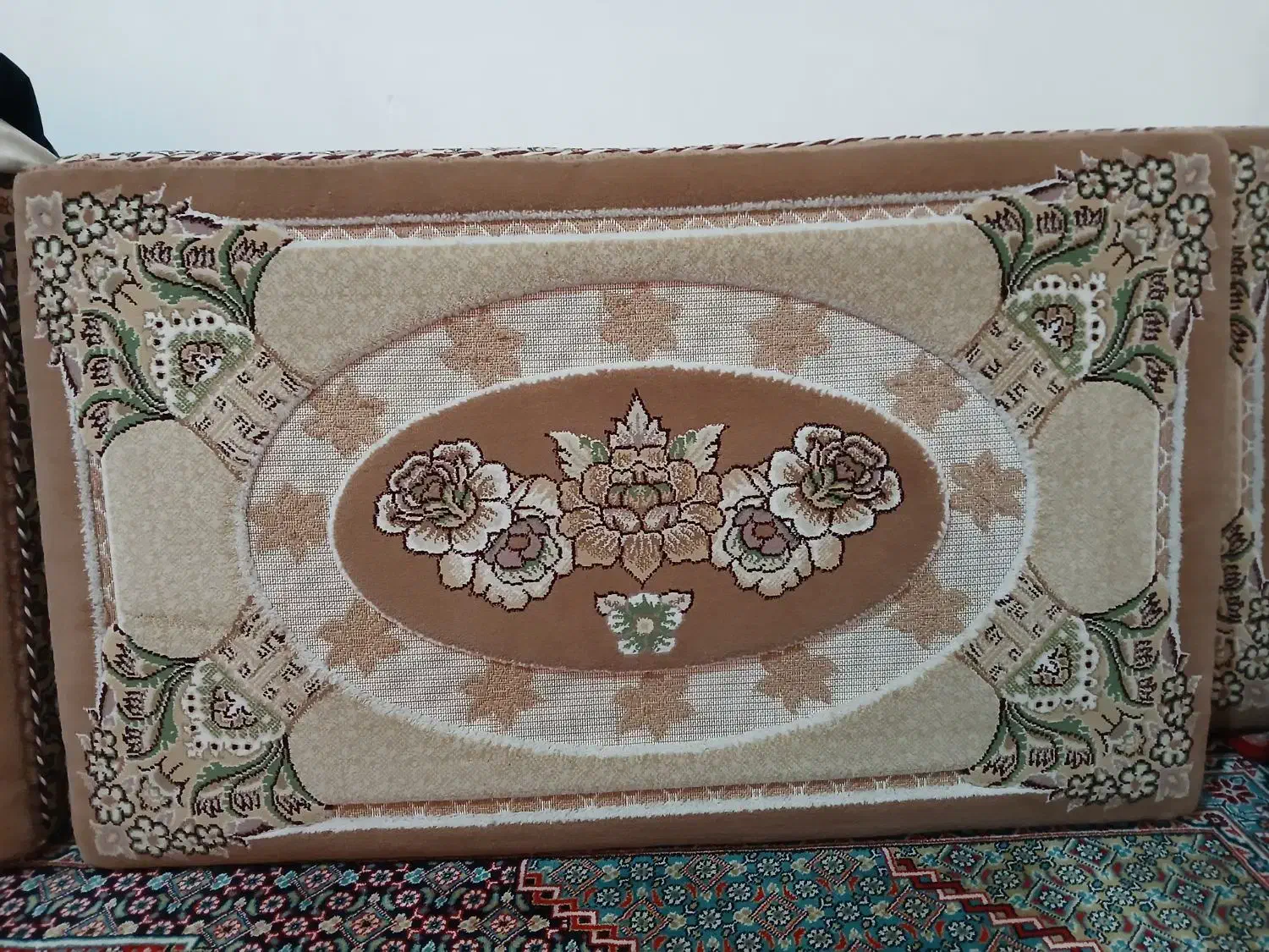 پشتی سایز بزرگ|پشتی|سنندج, |دیوار