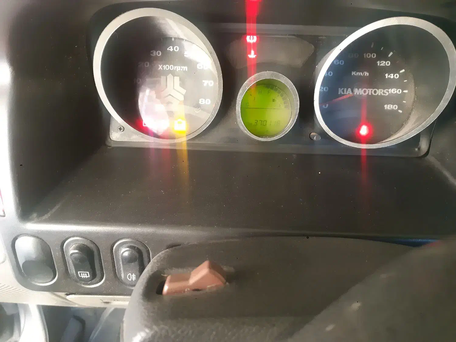 پراید ۱۱۱ مدل۹۰|خودرو سواری و وانت|مشهد, فردوسی|دیوار