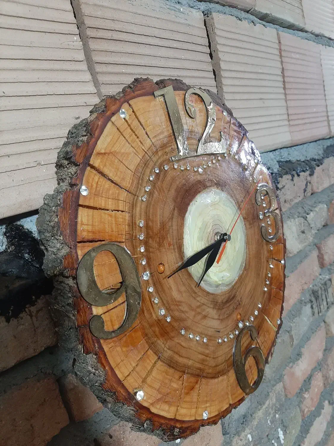 ساعت دیواری چوبی|ساعت دیواری و تزئینی|خوی, |دیوار