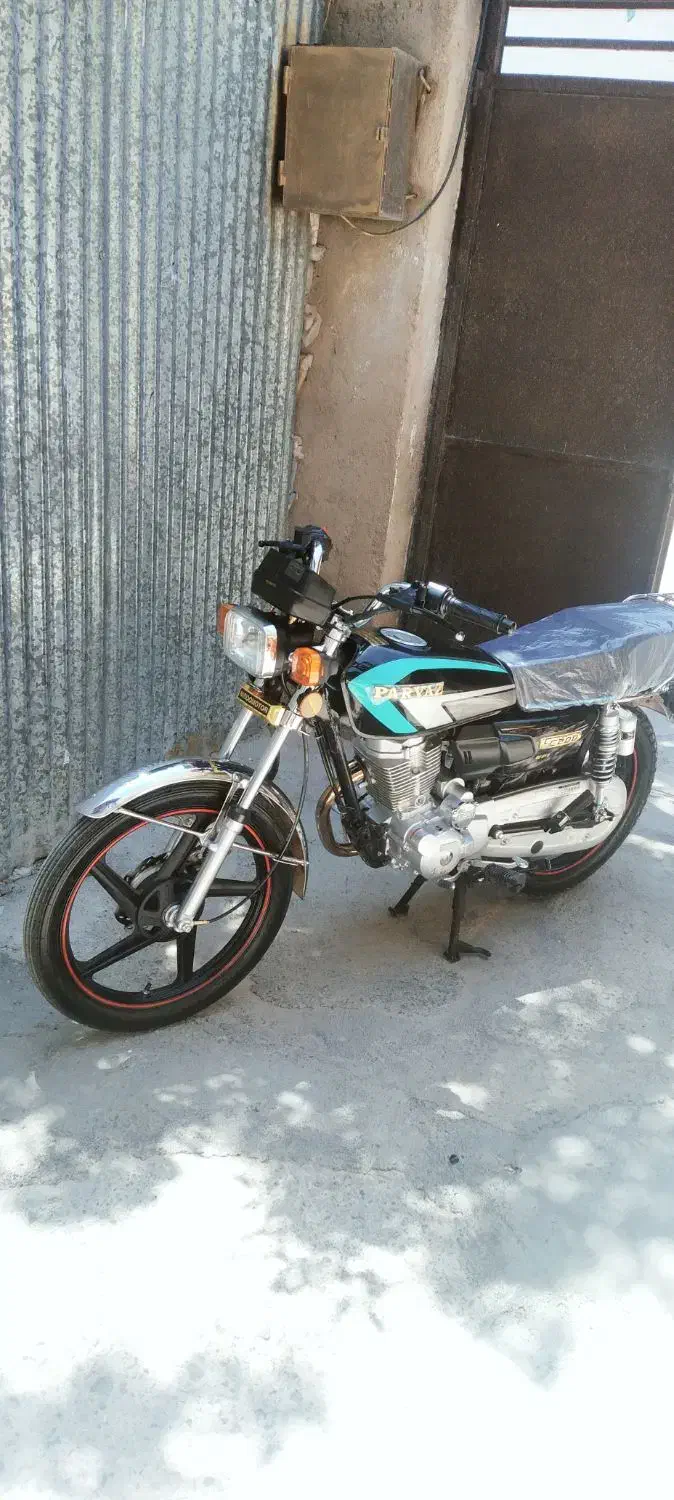 موتر ۲۰۰ پرواز|موتورسیکلت|قیدار, |دیوار