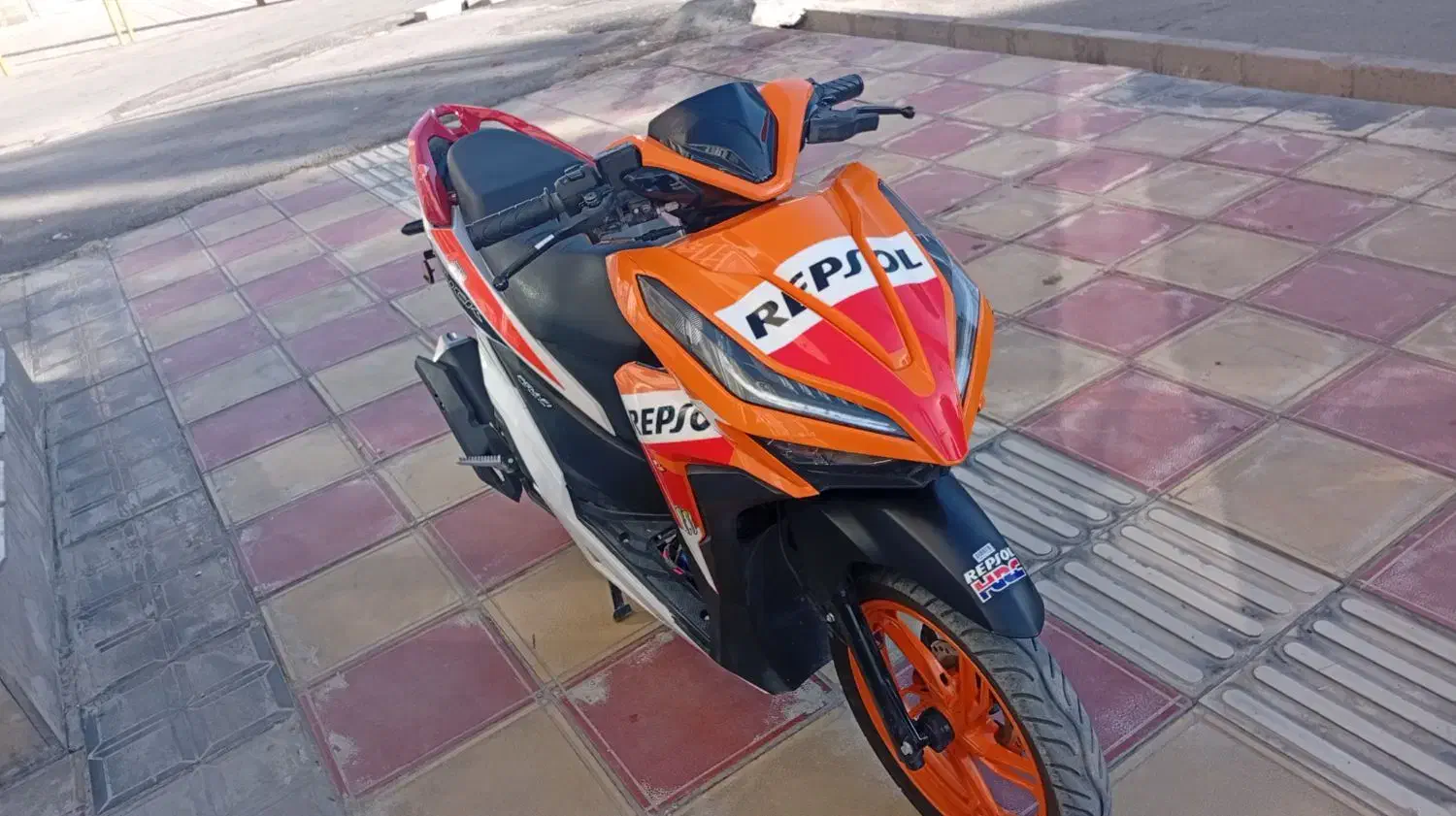 کلیک طرح رپسول خشک|موتورسیکلت|قروه, |دیوار