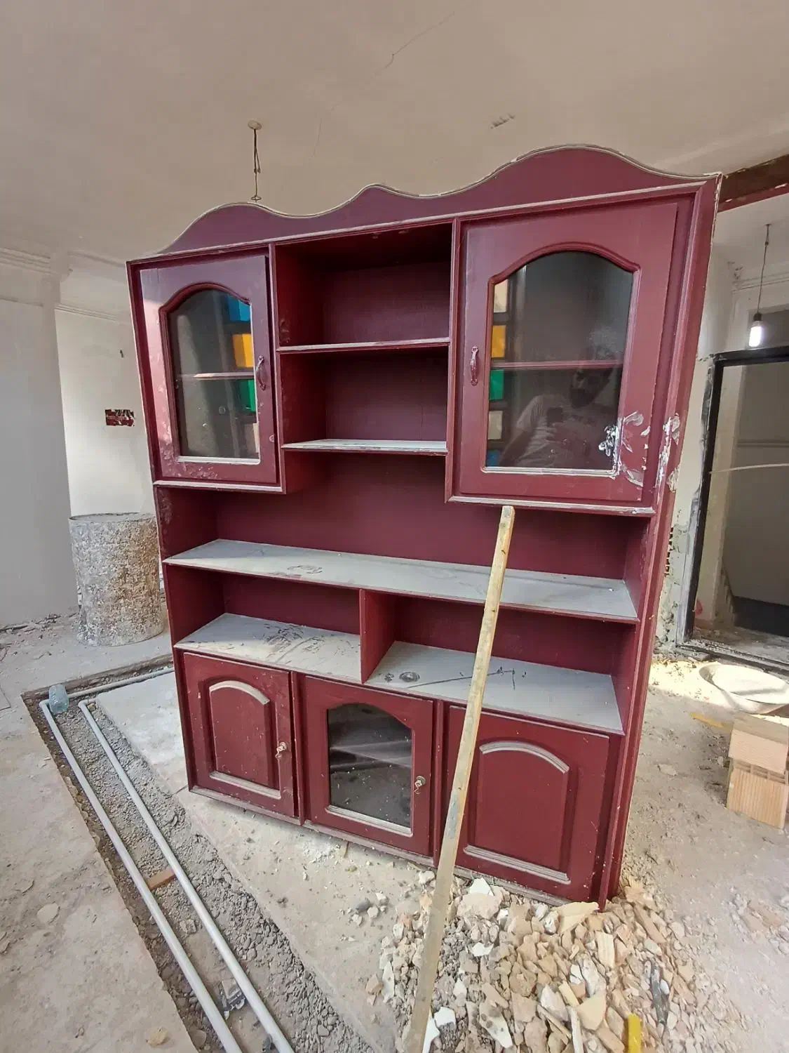 کمد ویترین کاملا سالم|بوفه، ویترین، کنسول|لاهیجان, طالقانی|دیوار