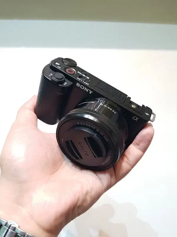 zve10 16-50 sony|دوربین عکاسی و فیلم‌برداری|مشهد, سراب|دیوار