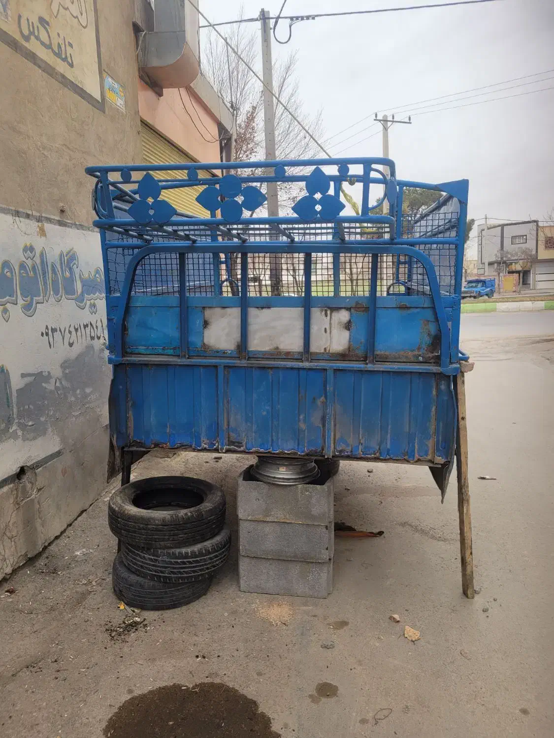 اتاق عقب نیسان شرکتی فابریک و دست ساز کمپرسی|قطعات یدکی و لوازم جانبی|شهرضا, |دیوار