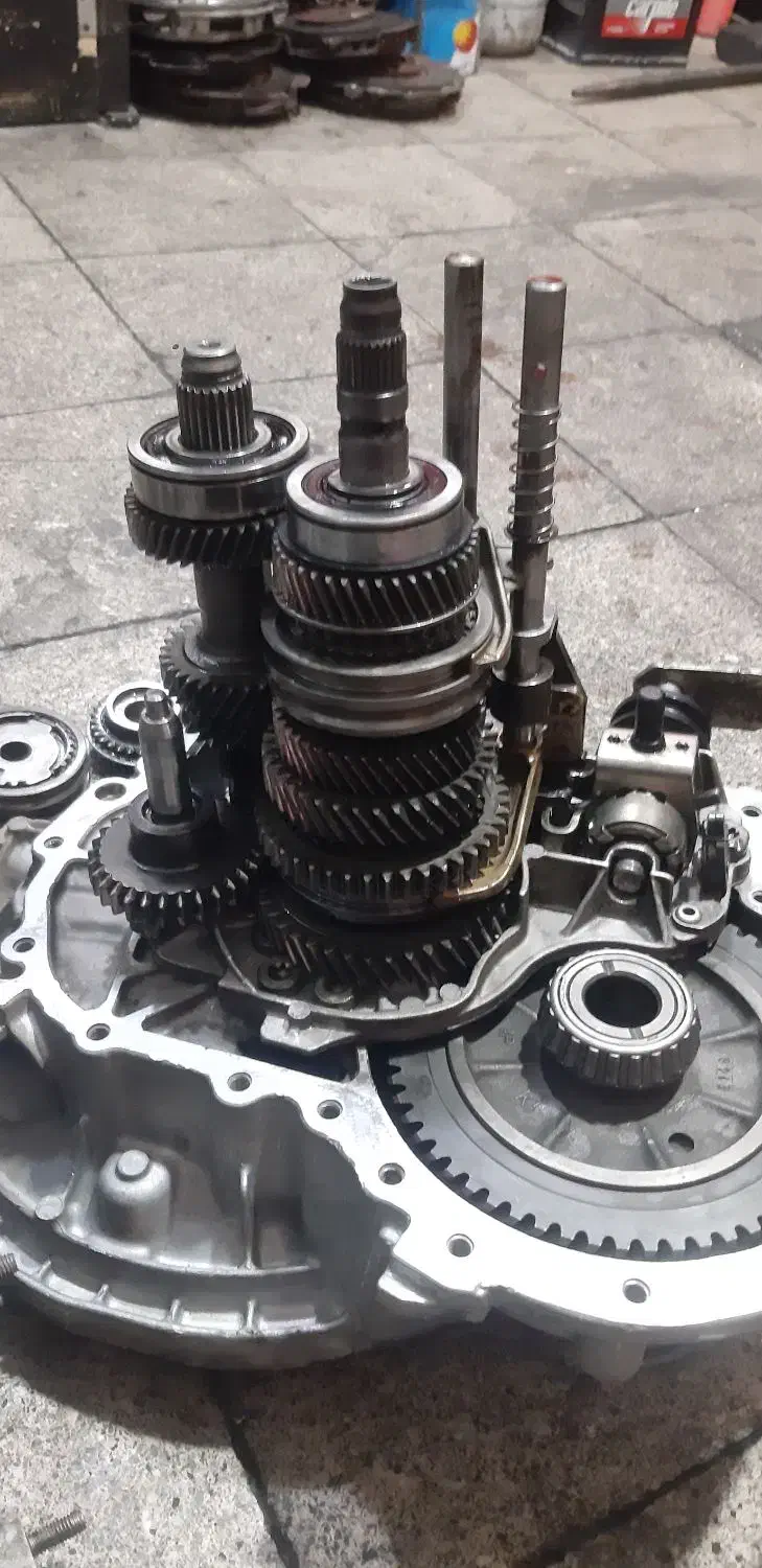 خدمات گیربکس  دفرانسیل و صفحه کلاچ|خدمات موتور و ماشین|مشهد, خین عرب|دیوار