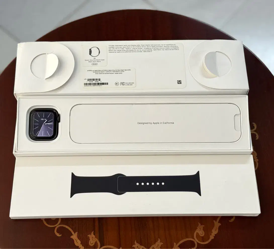 اپل واچ سری SE سایز 40 مشابه نو|لوازم جانبی موبایل و تبلت|مشهد, سجاد شهر|دیوار