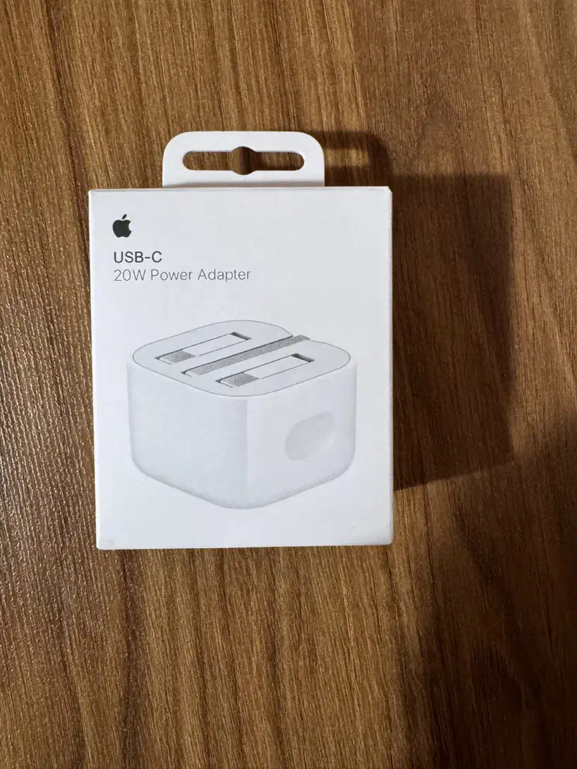 سری شارژر 20W Apple اصلی 12 پین|لوازم جانبی موبایل و تبلت|شیراز, قدوسی شرقی|دیوار