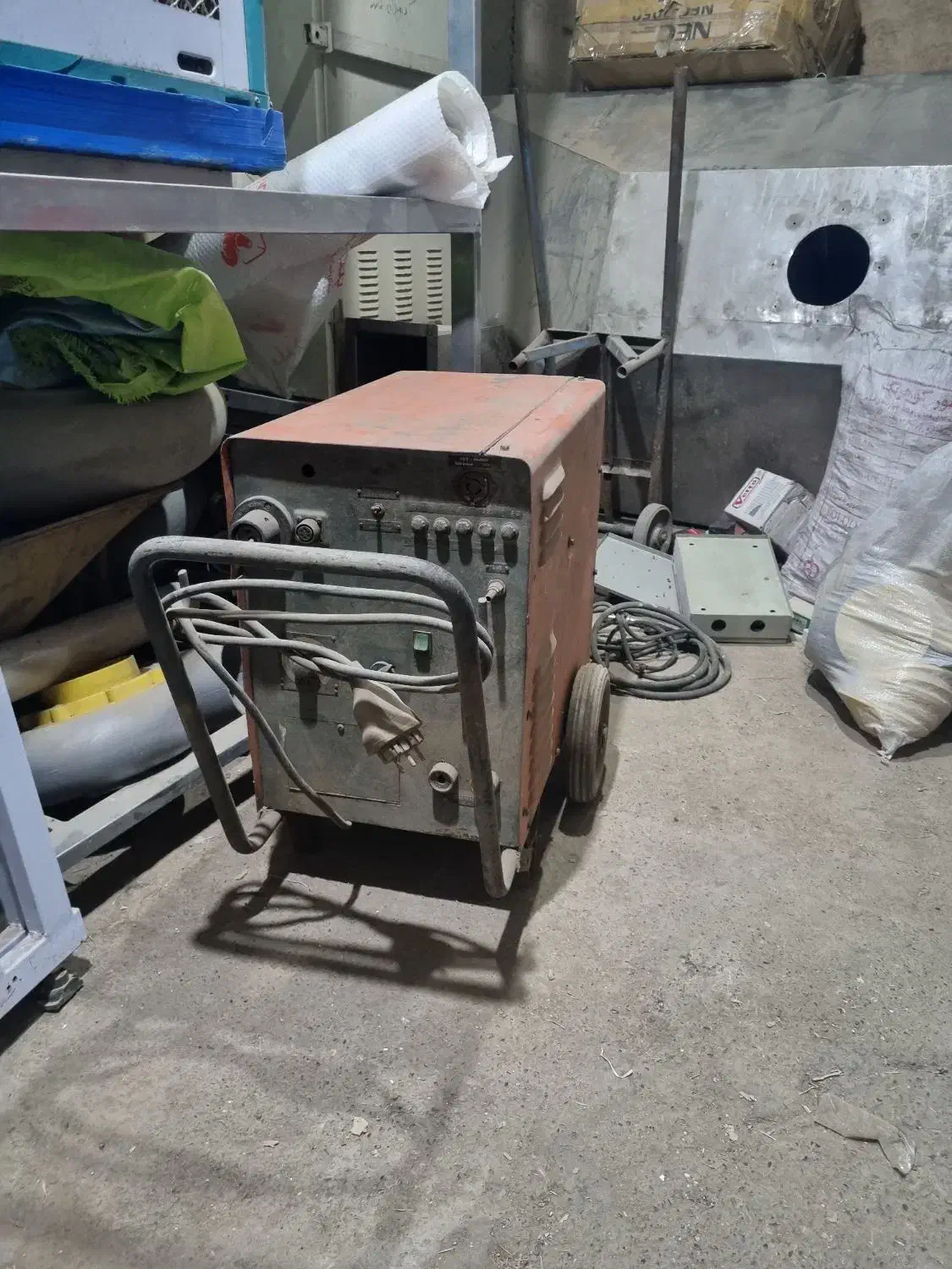 جوش co2|ابزارآلات|فلاورجان, |دیوار