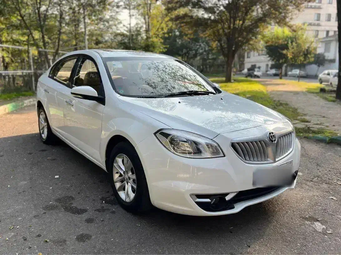 برلیانس H330 اتومات مدل ۱۳۹۴، مثل صفر|خودرو سواری و وانت|رشت, یخسازی|دیوار