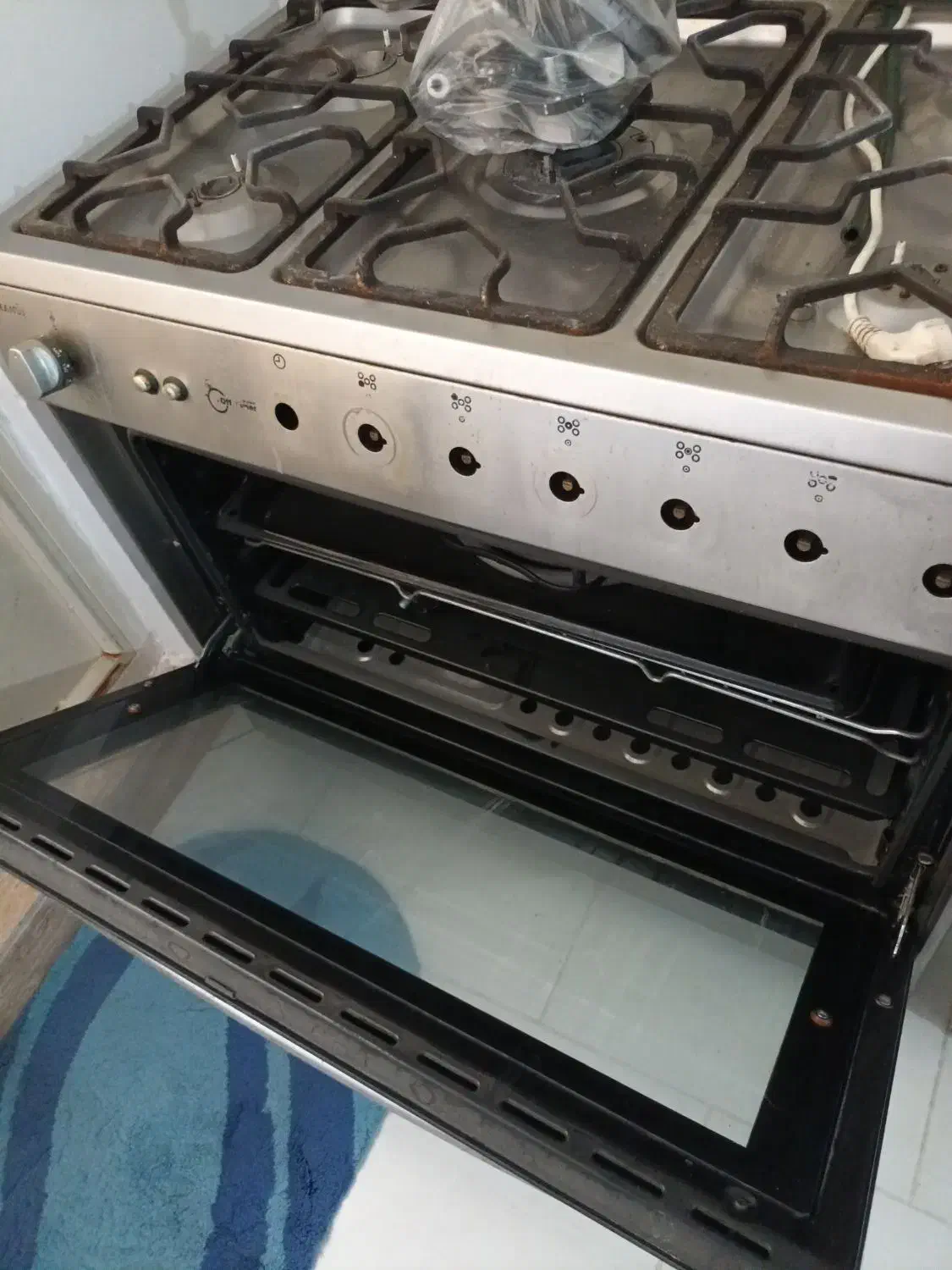 گاز اسنوا ایتالیایی اصل اورانوس|اجاق گاز و لوازم برقی پخت‌وپز|ساوه, |دیوار